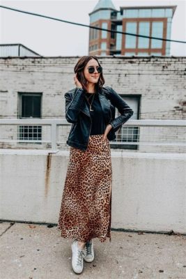 what to wear with leopard print skirt: the art of pairing with statement jewelry